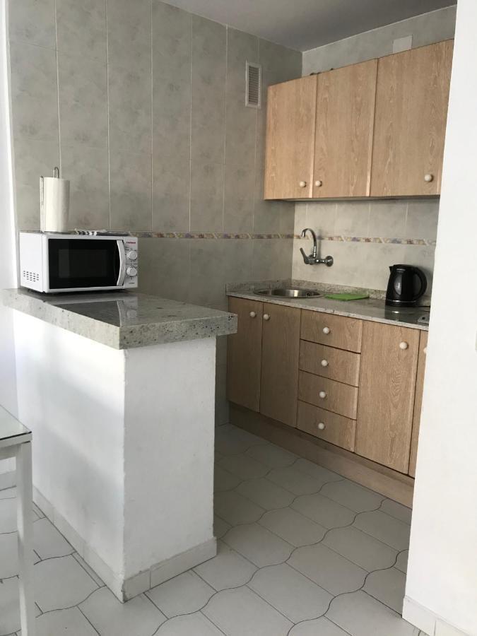 Estudios Y Apartamentos Benal Beach ベナルマデナ エクステリア 写真